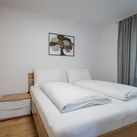 Apartment Woerthersee Top 4 By S4y Velden am Woerthersee